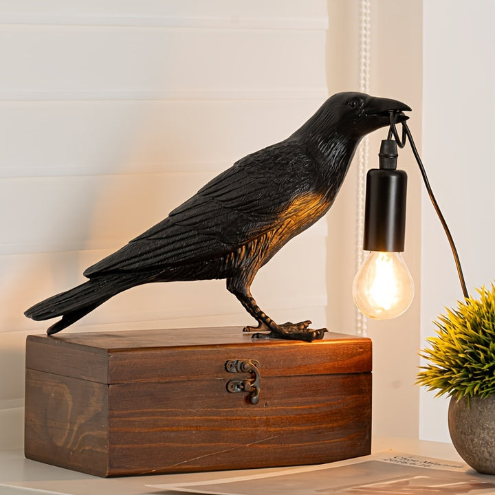 1pc Gothic-style Halloween Party Crow Lamp, Cute Black Crow Table Lamp With USB Cable, Unique Resin Desktop Decoration, Special Metal Claw, Living Room Home Decoration, Bedroom, Thanksgiving Halloween Decorations Gift.