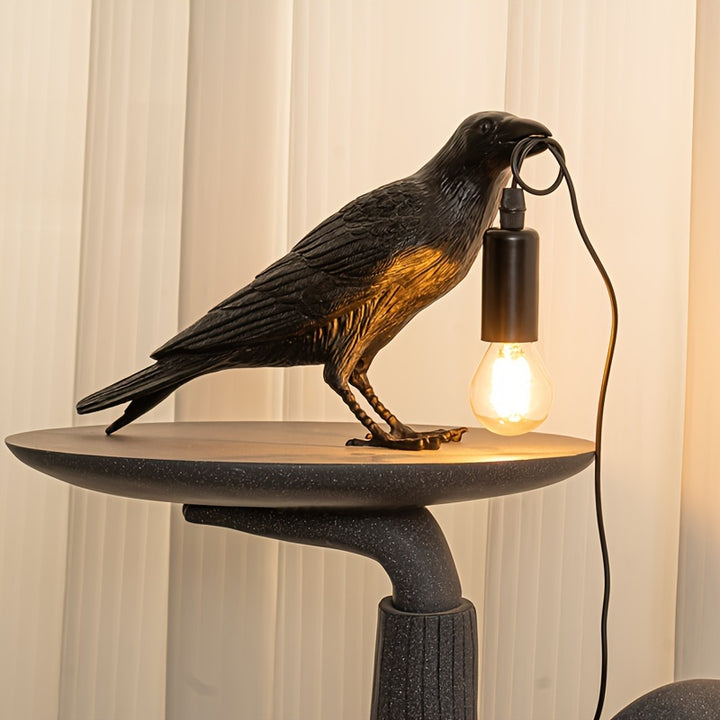 1pc Gothic-style Halloween Party Crow Lamp, Cute Black Crow Table Lamp With USB Cable, Unique Resin Desktop Decoration, Special Metal Claw, Living Room Home Decoration, Bedroom, Thanksgiving Halloween Decorations Gift.